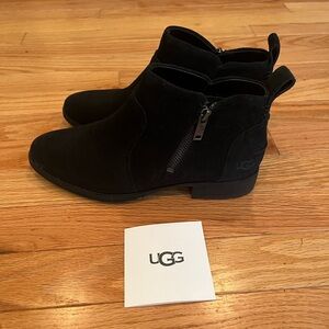 UGG Aureo ll Waterproof Black Suede Ankle Boots, Size 7.5 EXCELLENT CONDITION